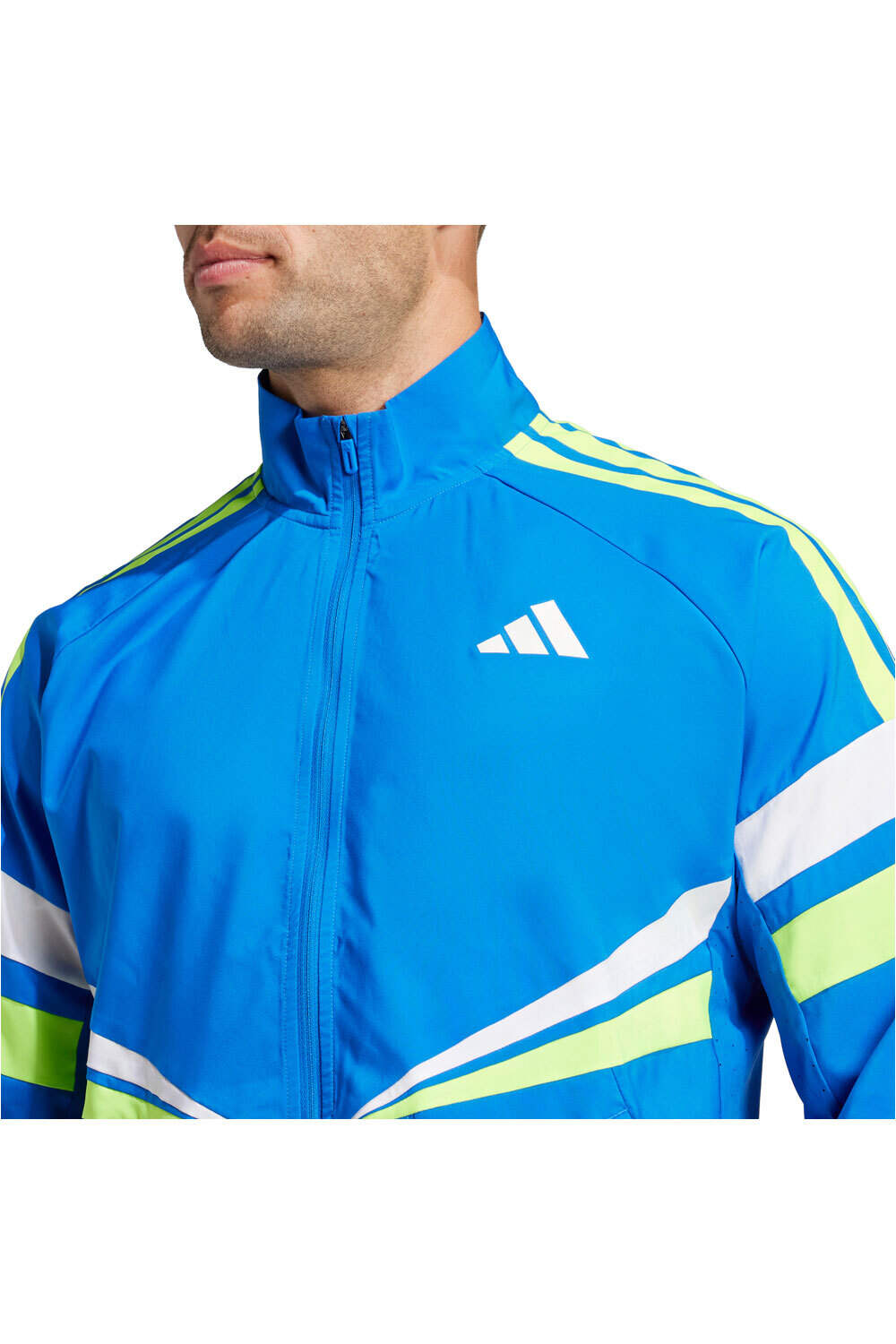 adidas CHAQUETA RUNNING HOMBRE ADIZERO R JKT M vista detalle