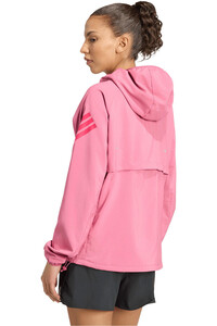 adidas CHAQUETA RUNNING MUJER ADI365 ICONIC vista trasera