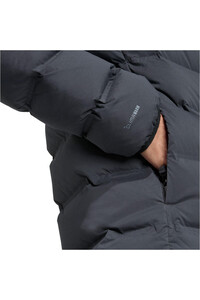 adidas chaquetas hombre Anorak capucha Helionic CLIMAWARM vista detalle