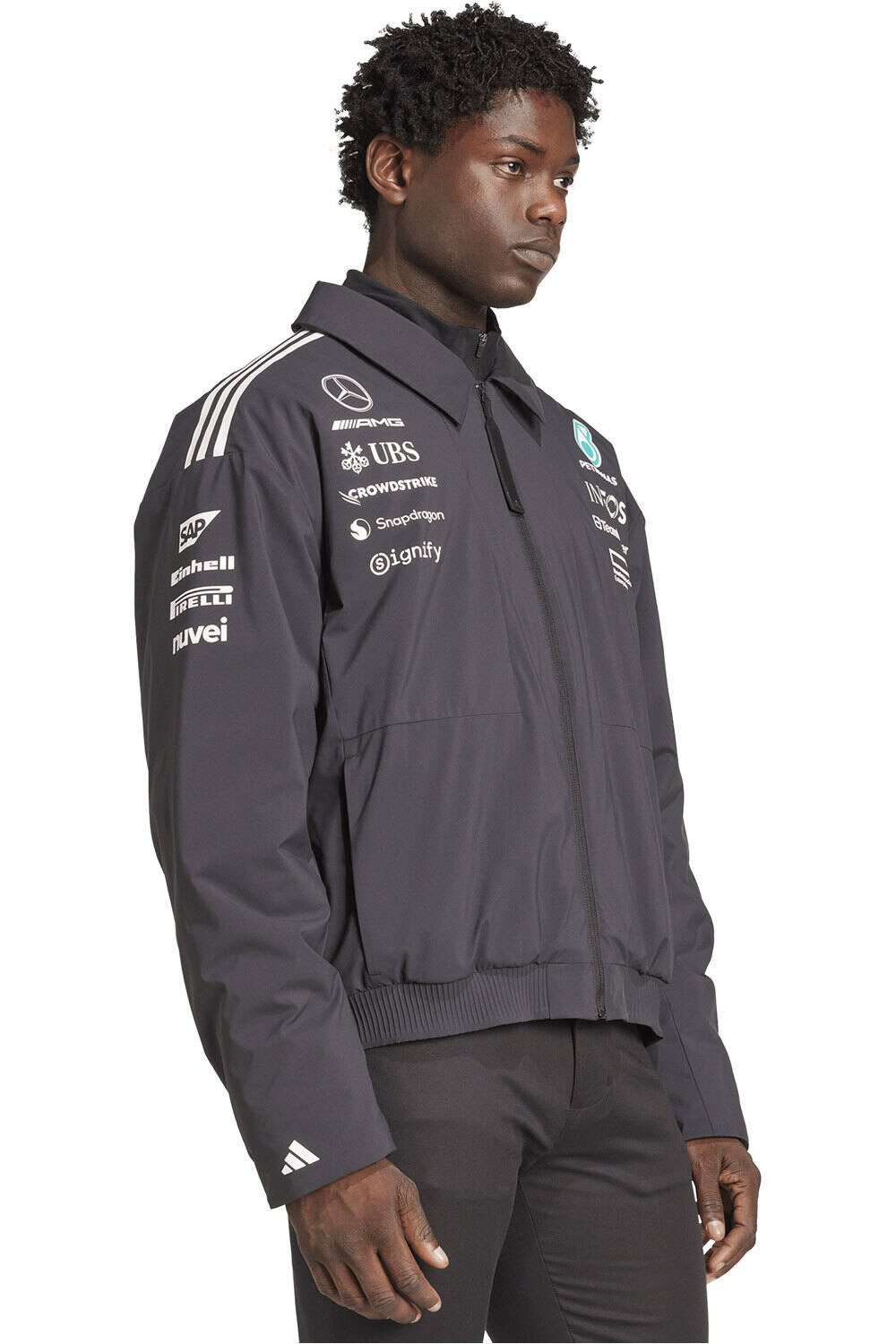 adidas chaquetas hombre MERCEDES AMG PETRONAS F1 TEAM vista detalle
