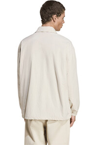 adidas chaquetas hombre MERCEDES F1 TEAM SUMMER PACK vista trasera