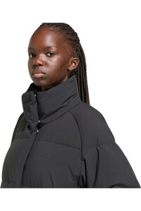 adidas chaquetas mujer Chaqueta Acolchada De Plumn Helionic vista detalle
