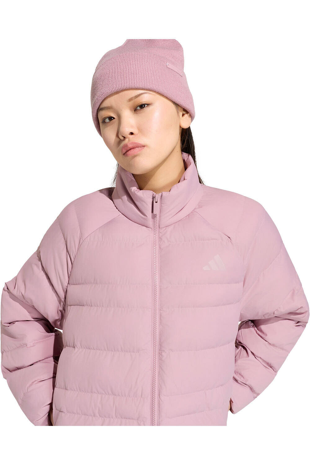 adidas chaquetas mujer CHAQUETA AISLANTE PLEGABLE ESSENTIALS vista detalle