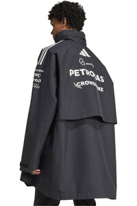 adidas chubasquero hombre MERCEDES F1 TEAM MYSHELTER vista trasera
