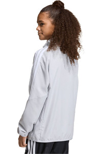 adidas chubasquero y chaquetones entrenamiento fútbol niño PRESENTACIN TIRO26 LEAGUE vista trasera