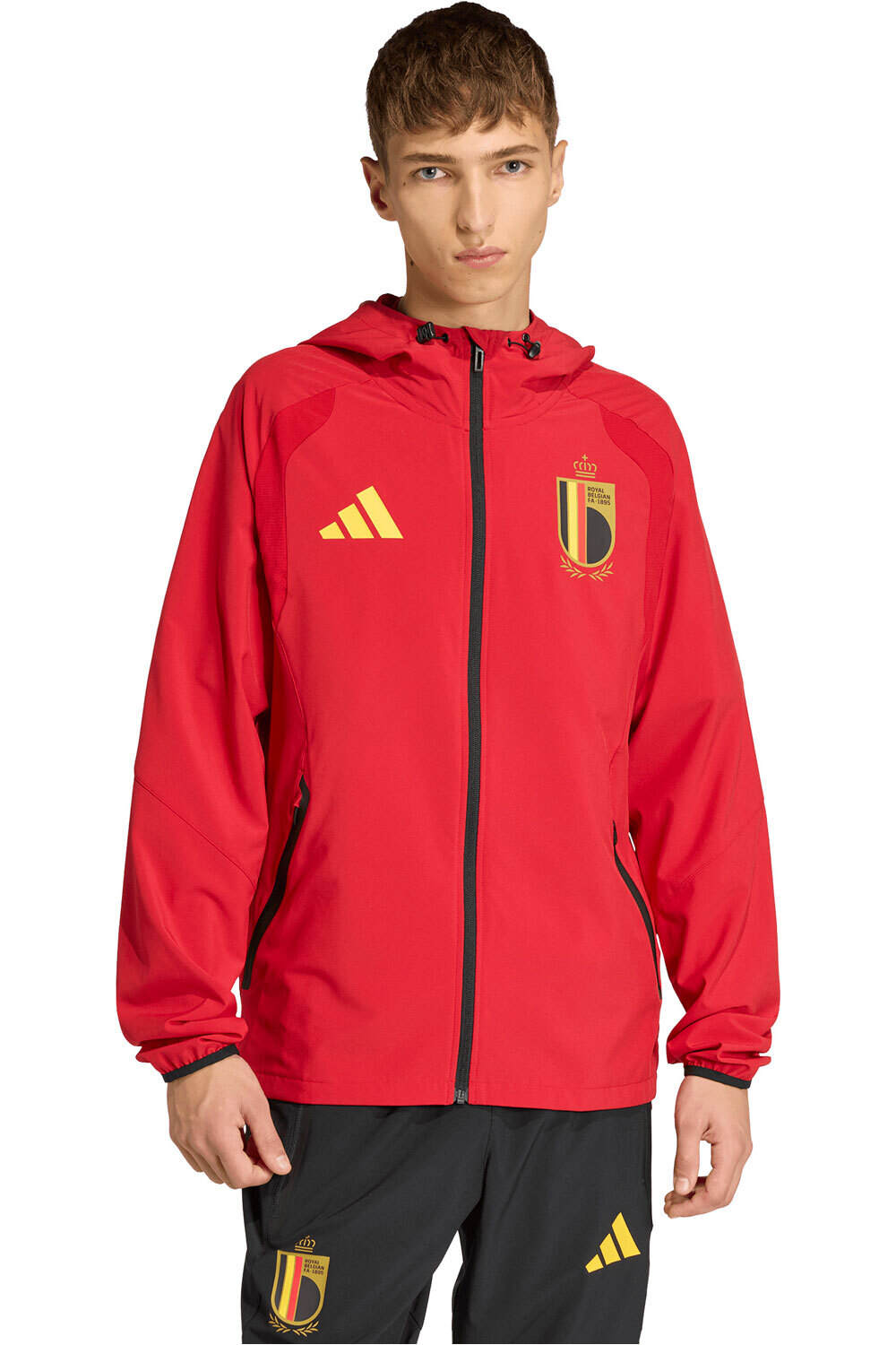 adidas chubasqueros y chaquetones entrenamiento fútbol BELGICA 26 TT FZ WB vista frontal