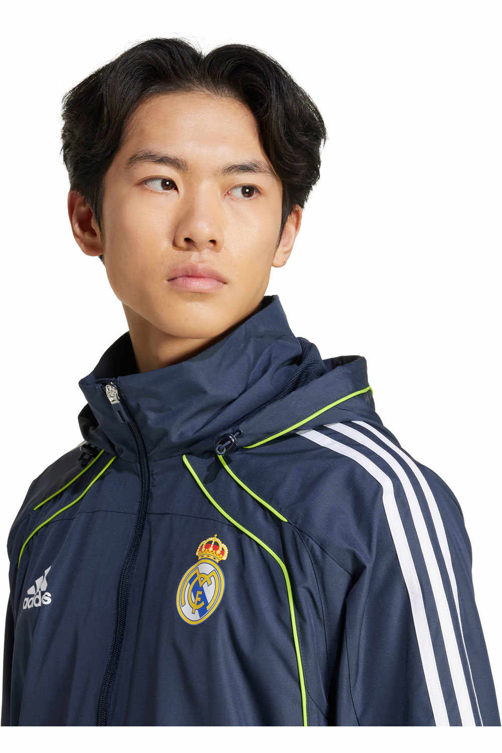 adidas chubasqueros y chaquetones entrenamiento fútbol Cortavientos UBP del Real Madrid 03