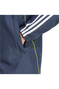 adidas chubasqueros y chaquetones entrenamiento fútbol Cortavientos UBP del Real Madrid 04