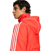 adidas chubasqueros y chaquetones entrenamiento fútbol FC BAYERN MUNICH UBP 03
