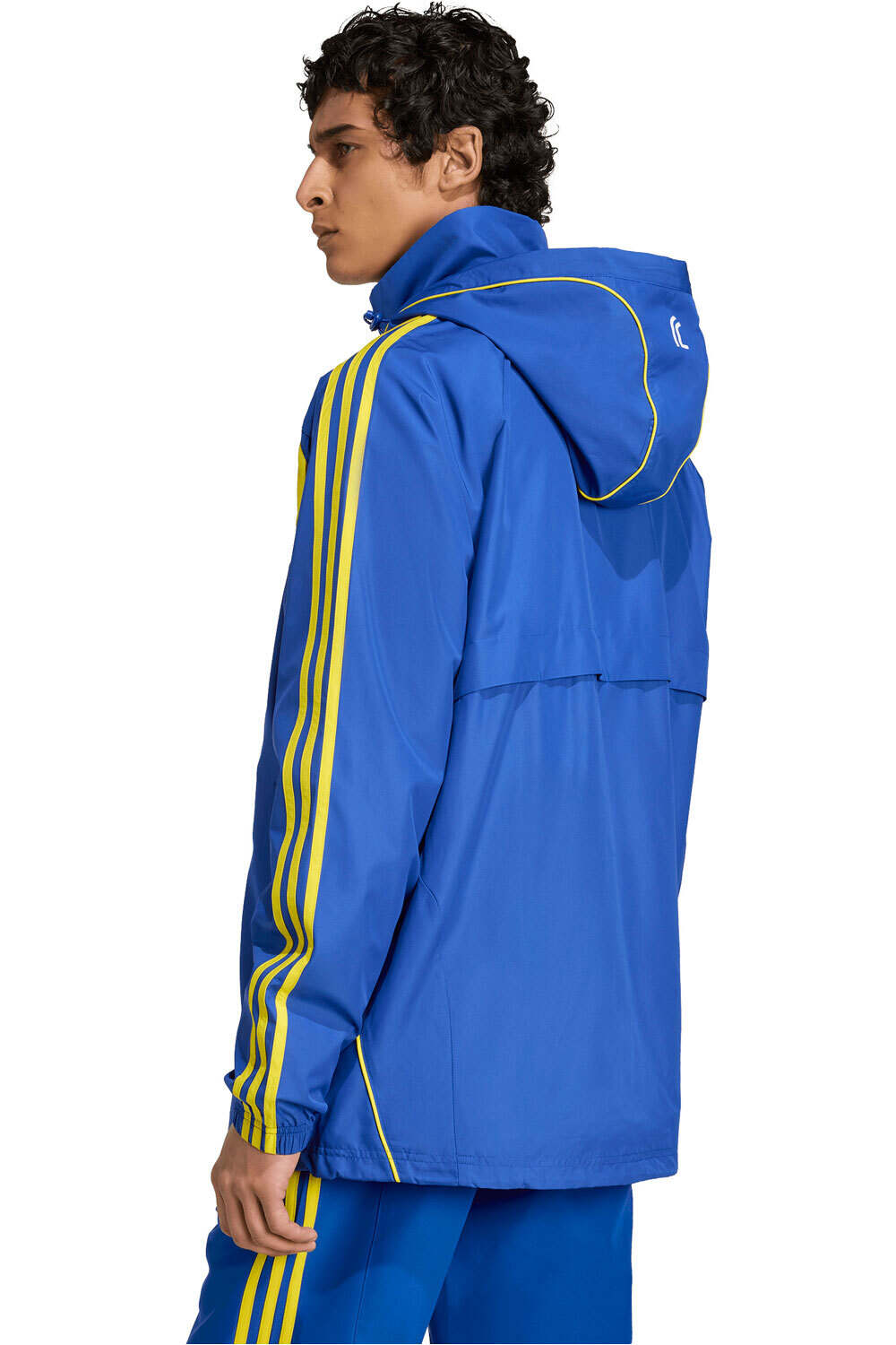 adidas chubasqueros y chaquetones entrenamiento fútbol JUVENTUS 26 UBP WB vista trasera