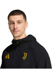 adidas chubasqueros y chaquetones entrenamiento fútbol JUVENTUS TURIN TIRO TRAVEL vista detalle