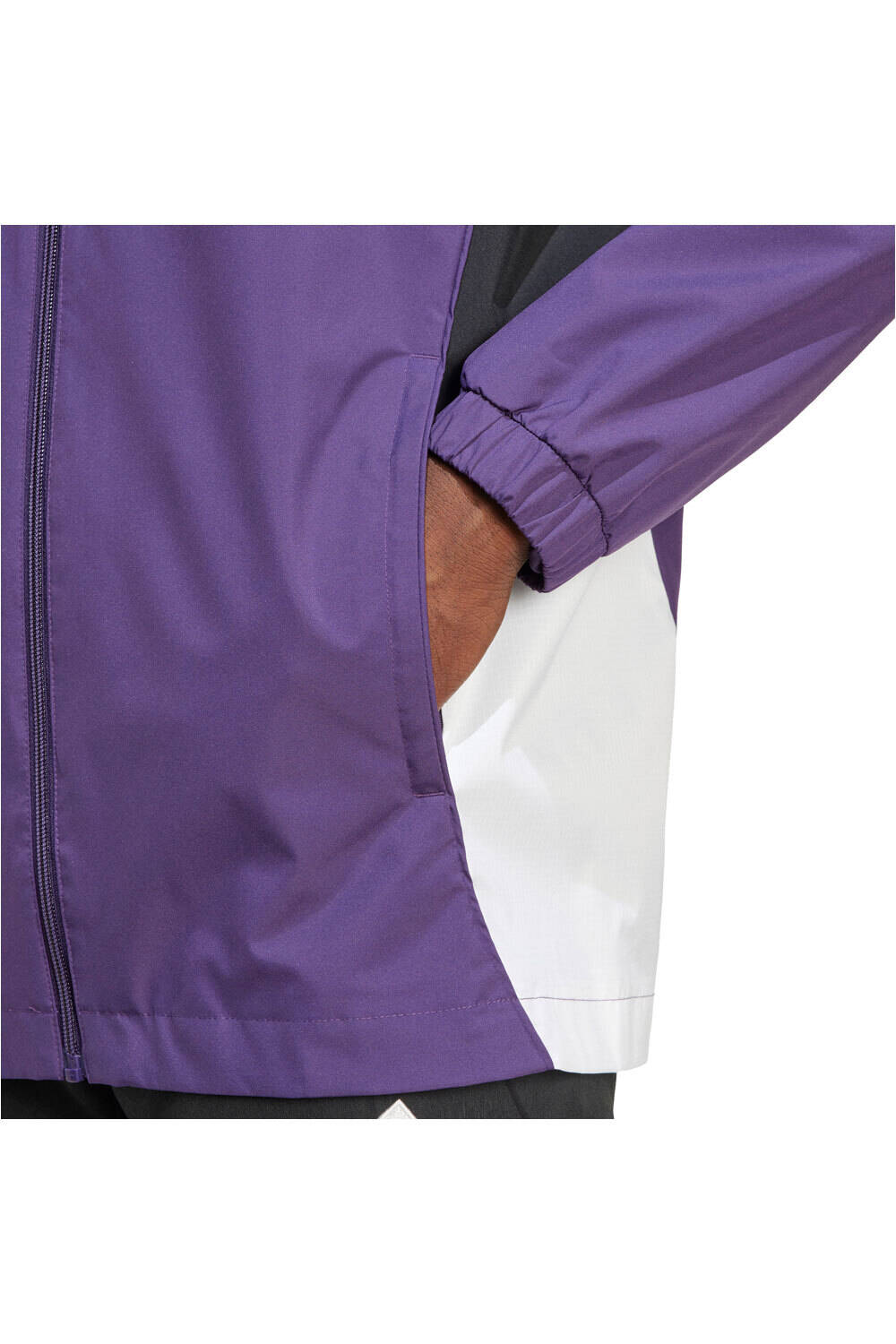 adidas chubasqueros y chaquetones entrenamiento fútbol MANCHESTER UNITED 25/26 COMPETITION 04