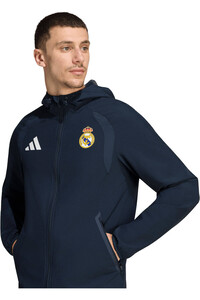 adidas chubasqueros y chaquetones entrenamiento fútbol REAL MADRID TIRO TRAVEL vista detalle