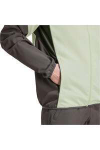 adidas chubasqueros y chaquetones entrenamiento fútbol REAL MADRID TIRO25 COMPETITION 04