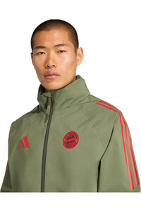 adidas chubasqueros y chaquetones entrenamiento fútbol TIRO 24 03