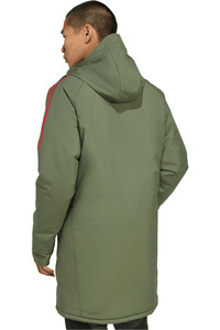 adidas chubasqueros y chaquetones entrenamiento fútbol TIRO 24 STADIUM vista trasera