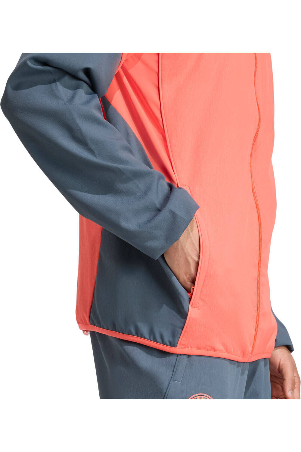 adidas chubasqueros y chaquetones entrenamiento fútbol TIRO 25 COMPETITION 04