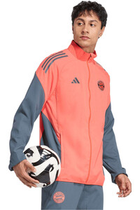 adidas chubasqueros y chaquetones entrenamiento fútbol TIRO 25 COMPETITION vista detalle