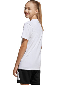 adidas conjunto junior ESSENTIALS vista trasera