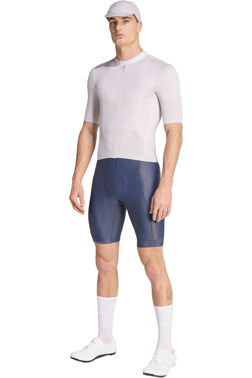 adidas culotte corto hombre CULOTTE ESS BIB M vista detalle