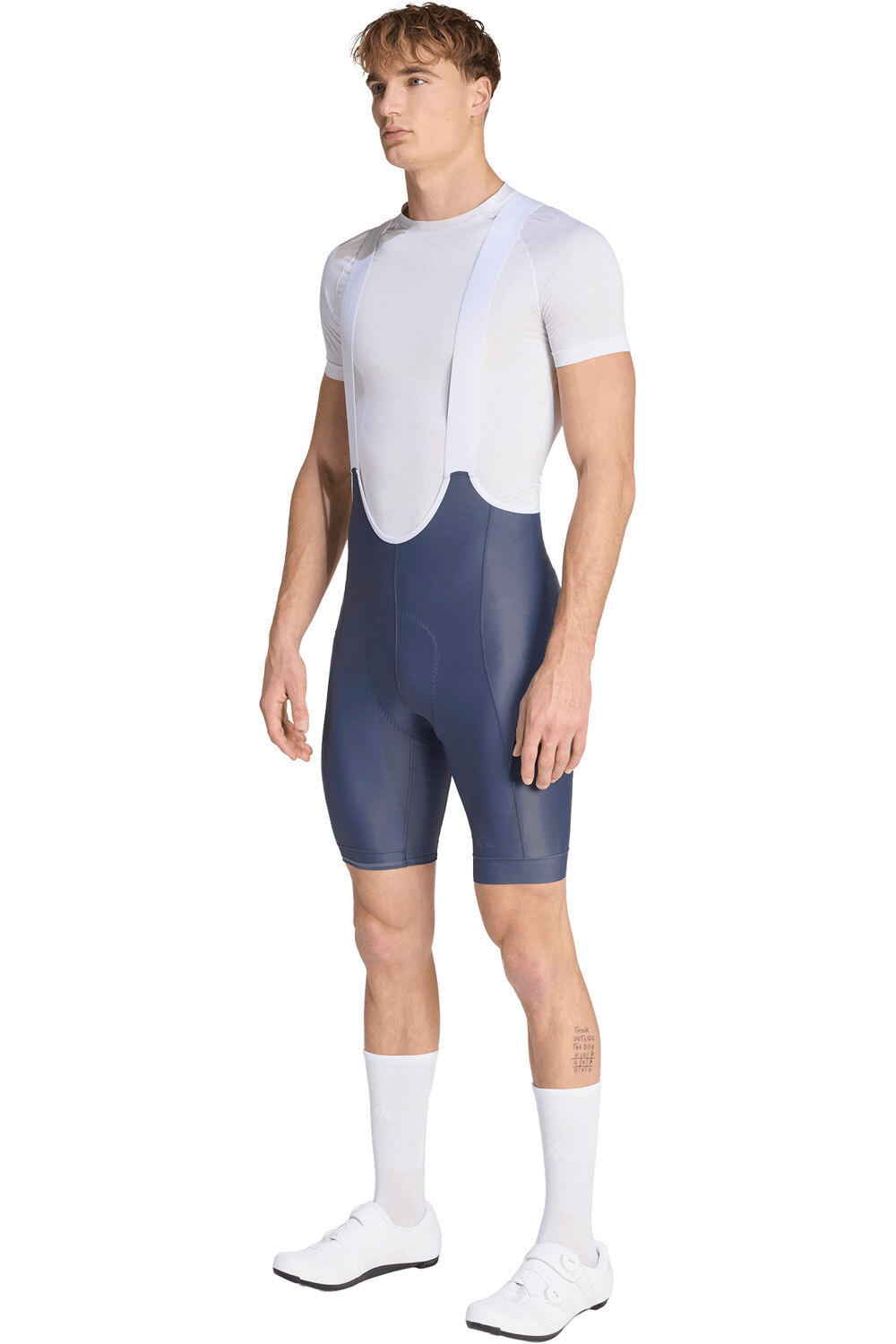 adidas culotte corto hombre CULOTTE ESS BIB M vista frontal
