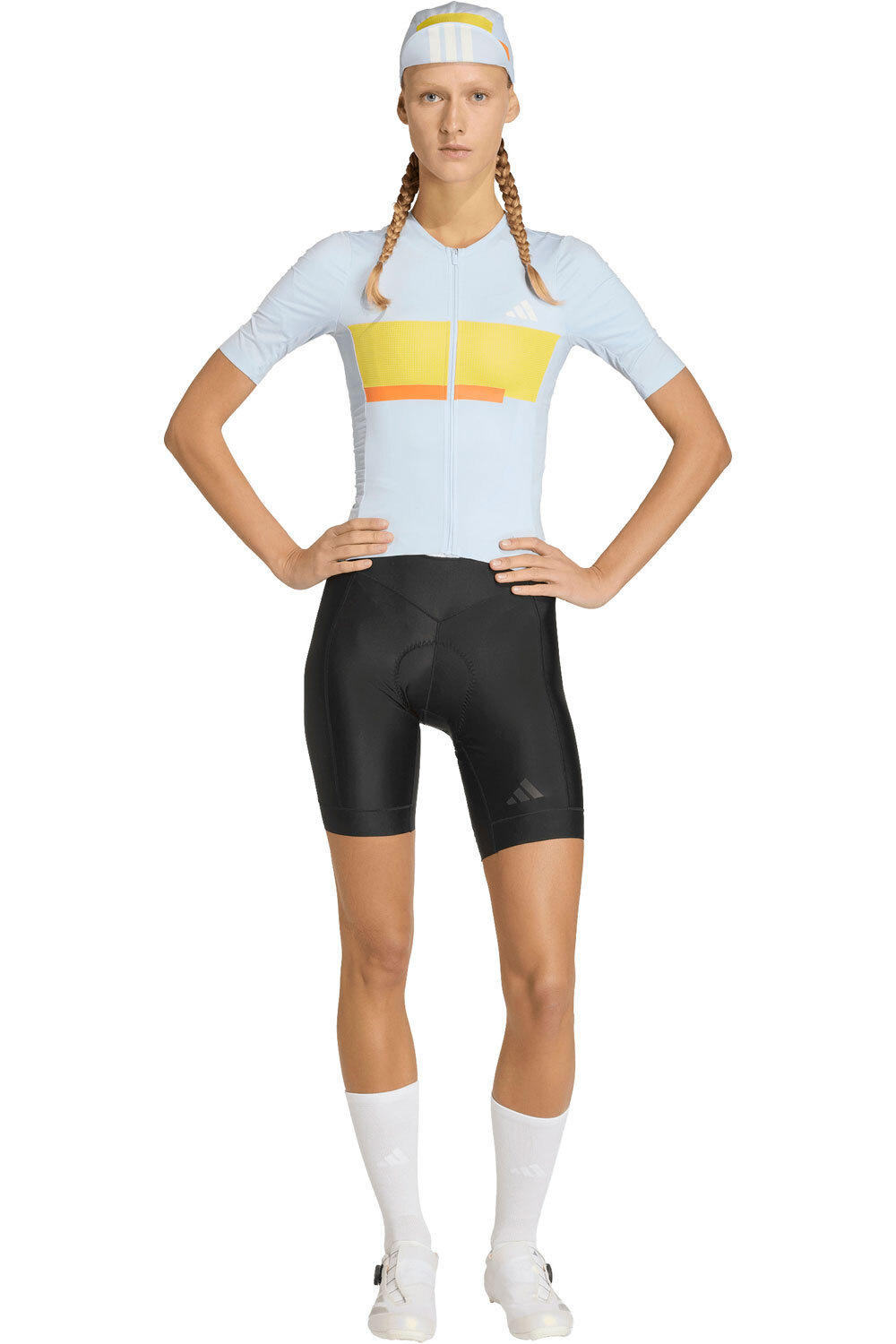 adidas culotte corto mujer CULOTTE ESS BIB W vista detalle