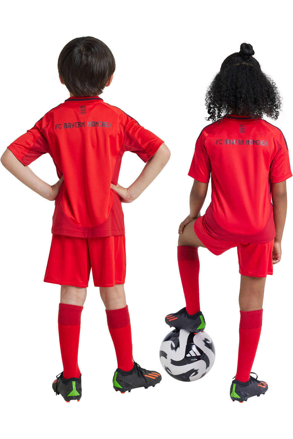 adidas equipación fútbol niño B.MUNICH 25 H MINI vista trasera