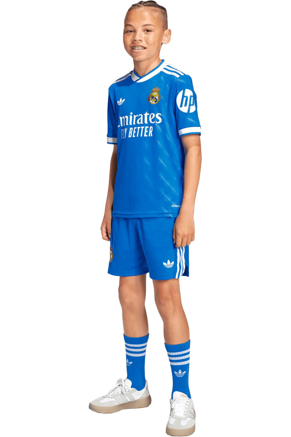 adidas equipación fútbol niño R.MADRID 26 3 Y KIT BLAZ vista frontal