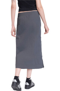 adidas faldas mujer CITY TECH vista trasera