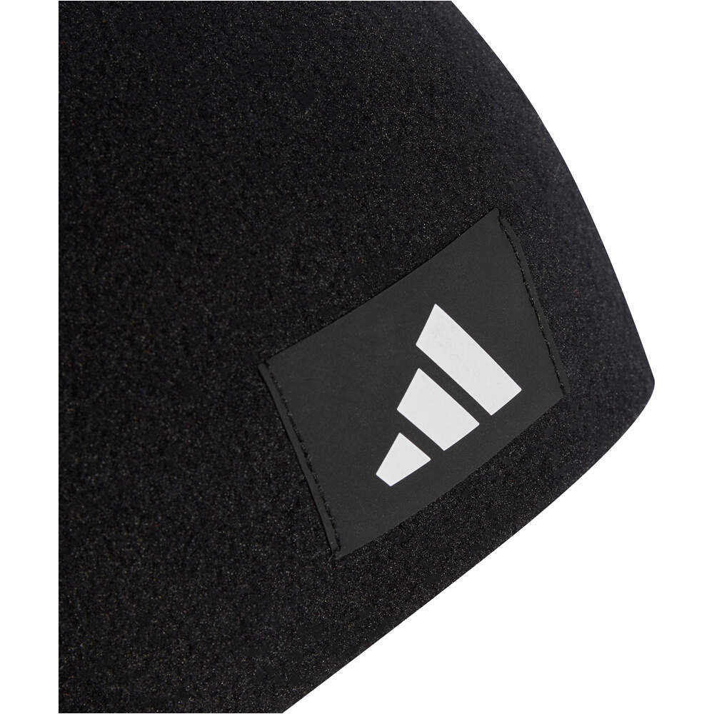 adidas gorro de lana ESS FLEECE BEA 02