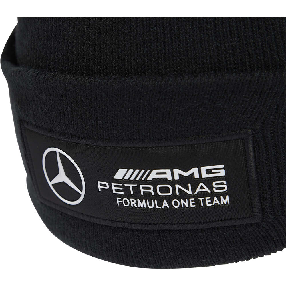 adidas gorro de lana MERCEDES AMG PETRONAS F1 02