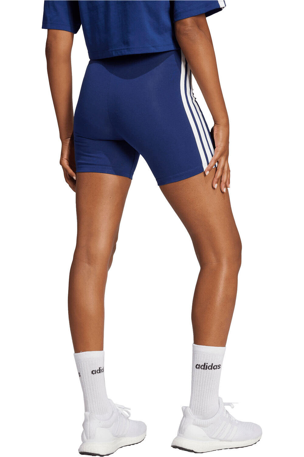 adidas Malla Corta Mujer ESSENTIALS 3-STRIPES vista trasera