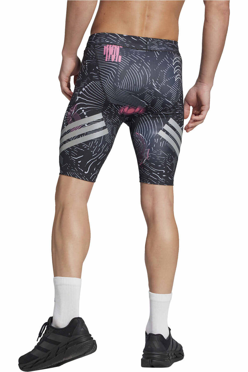 adidas malla corta running hombre BTN BIKER TIG M vista trasera