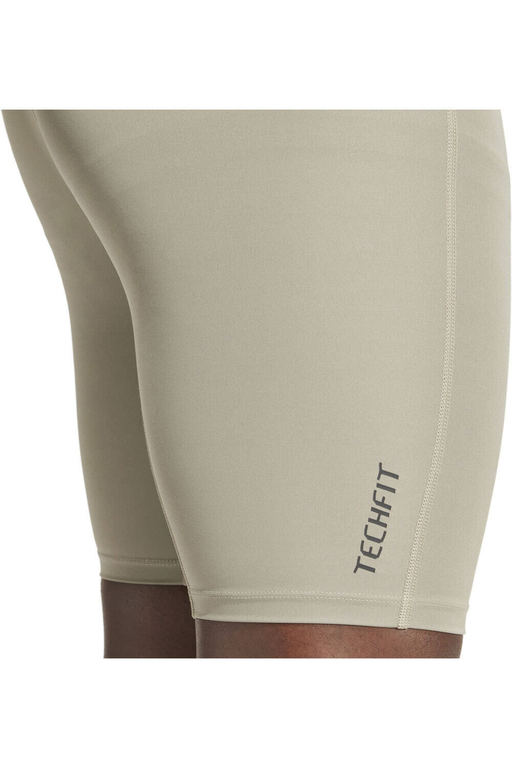 adidas mallas cortas fitness hombre TF BASE SHORT T 03