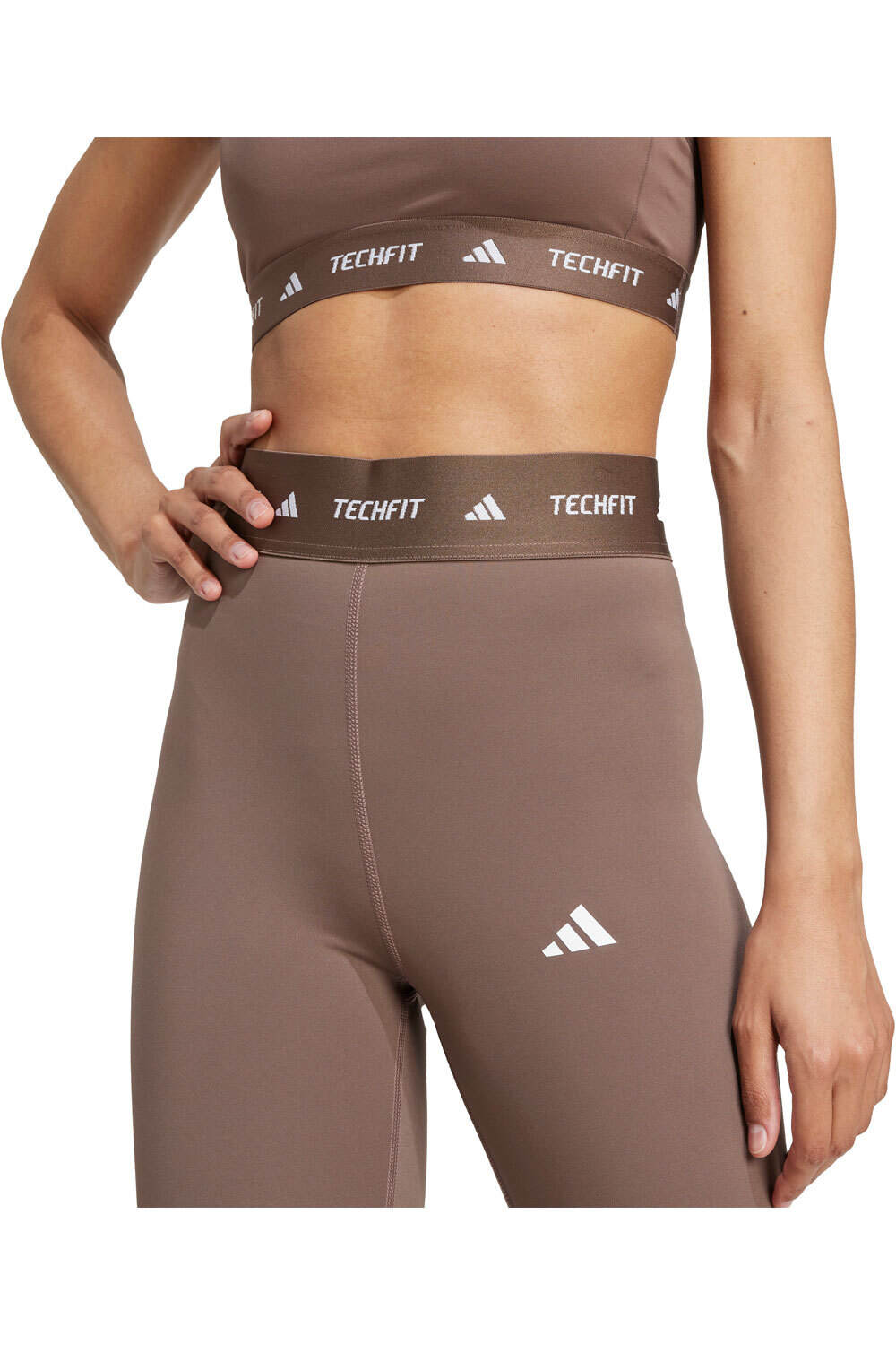 adidas mallas piratas fitness mujer TECHFIT CAPRI vista detalle