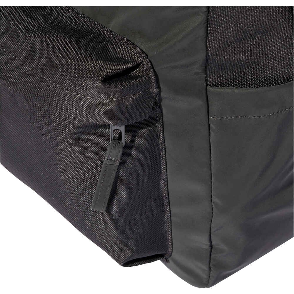 adidas mochila deporte ESSENTIALS REFLECTIVE 04