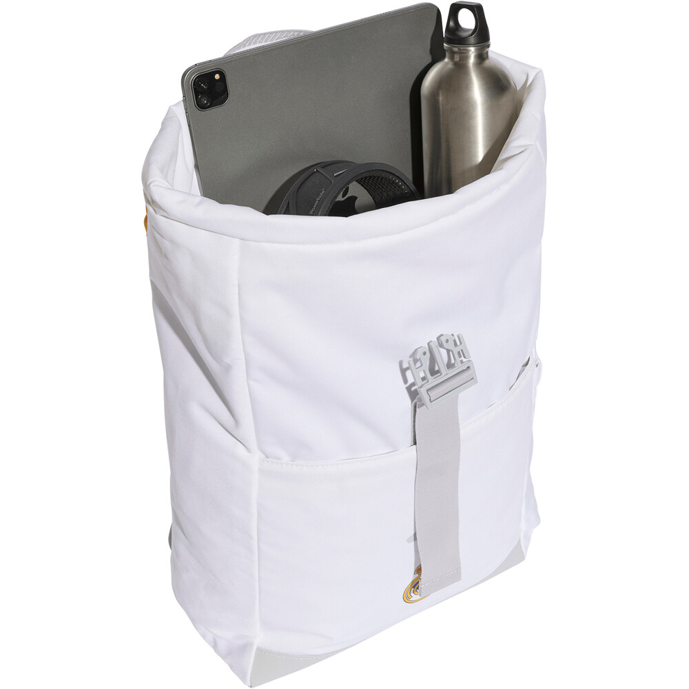 adidas mochila deporte R.MADRID 26 BACKPACK 03
