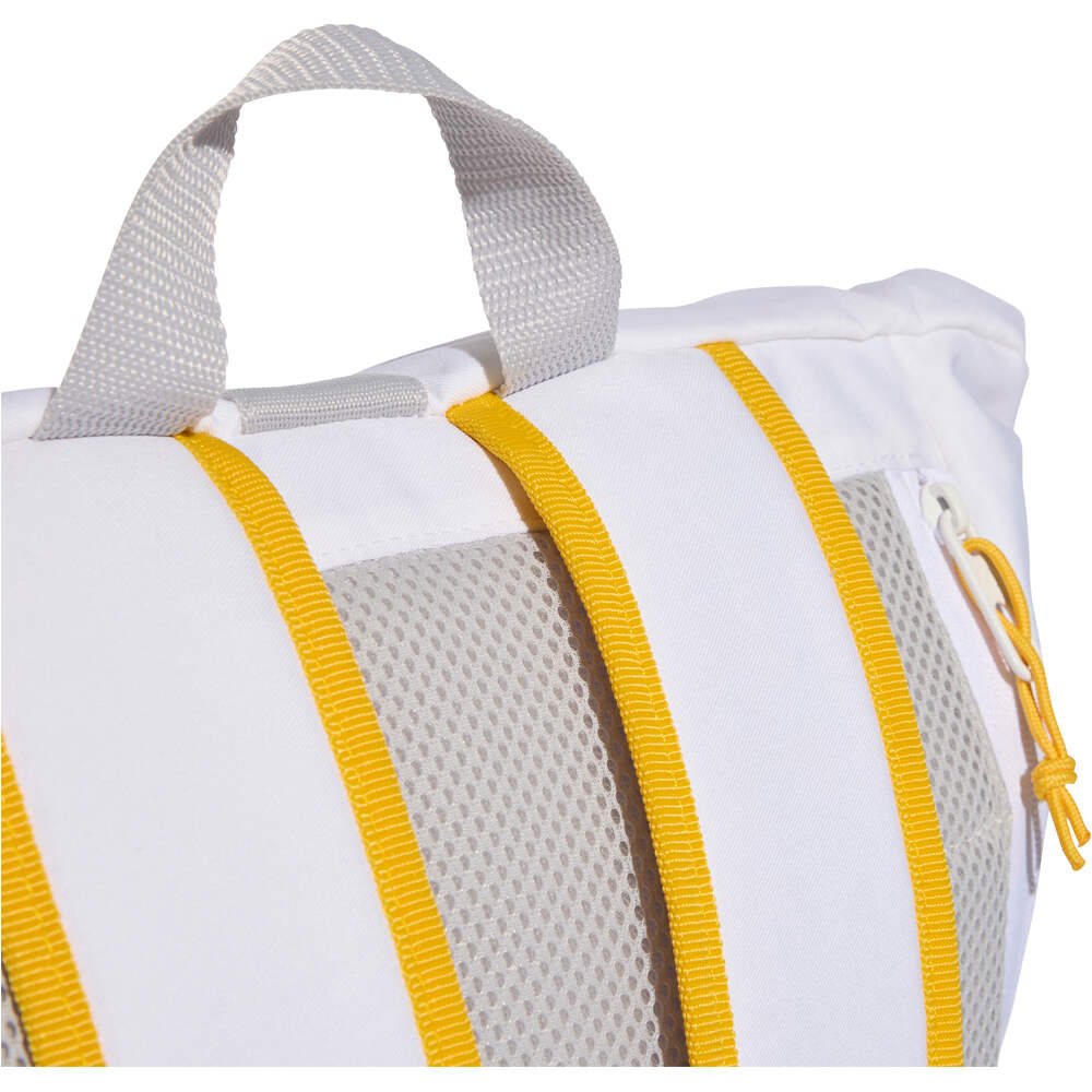 adidas mochila deporte R.MADRID 26 BACKPACK 05