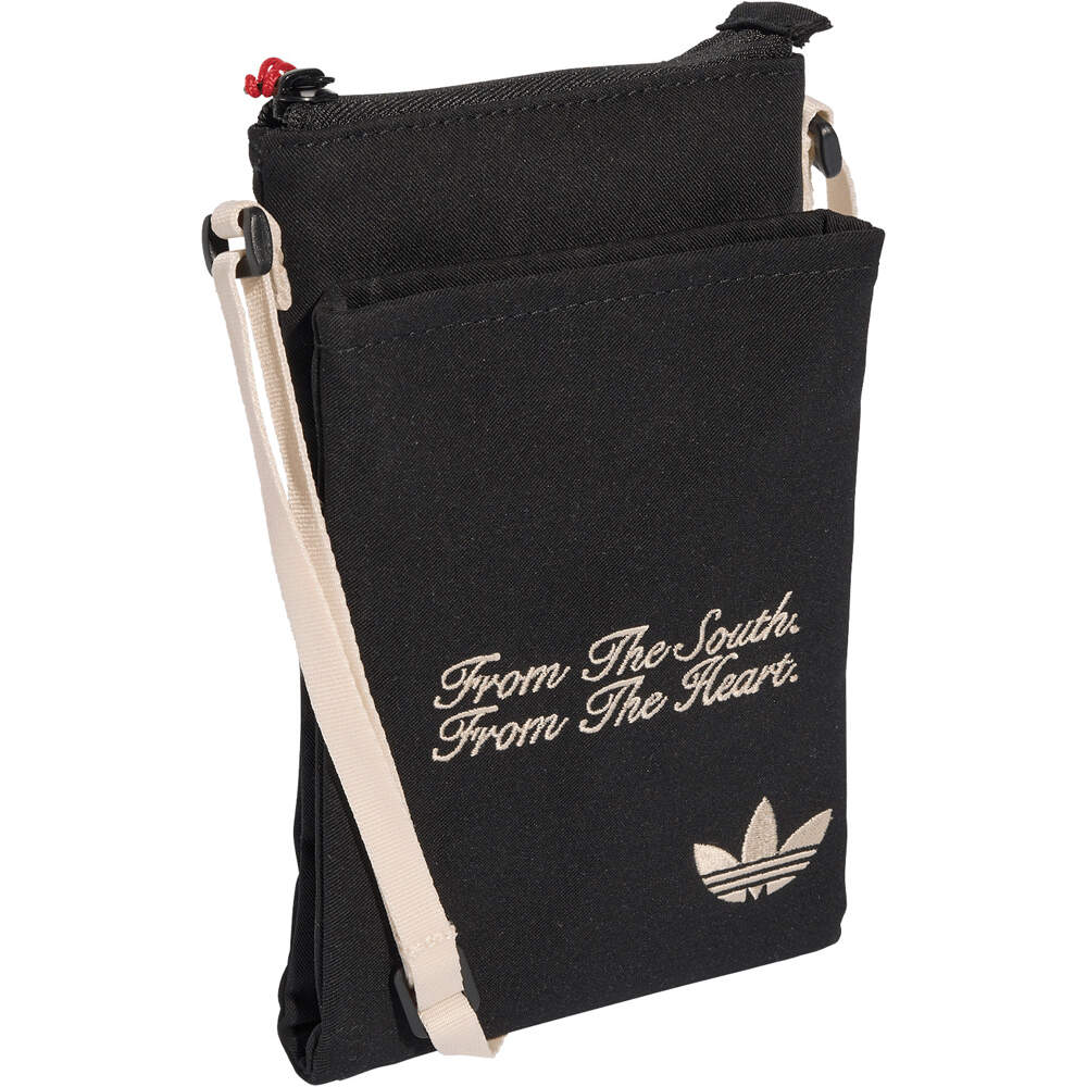 adidas mochila FC BAYERN THIRD 25/26 02