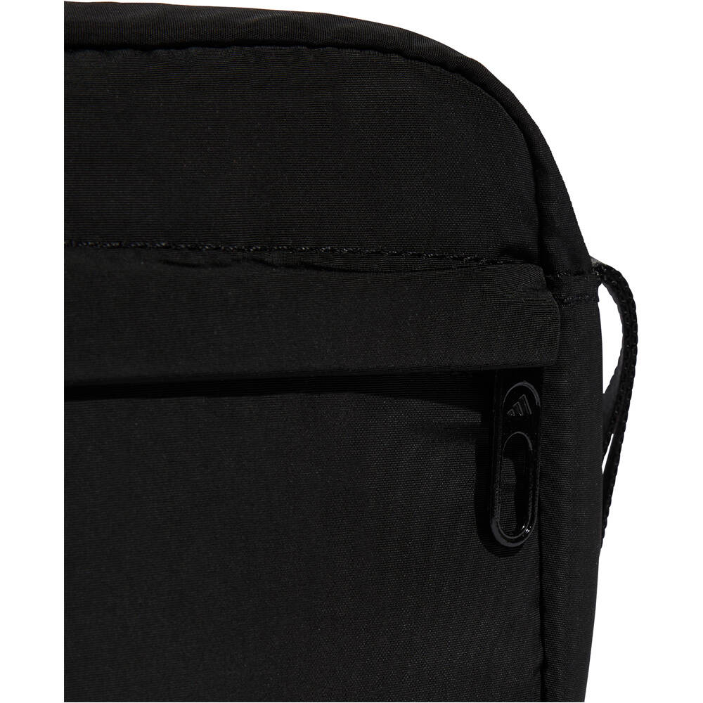 adidas mochila FUTURE ICONS 04