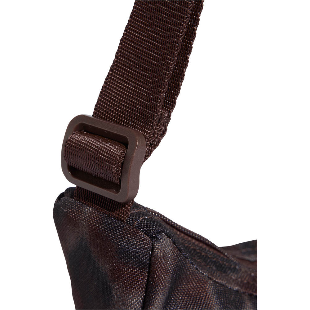 adidas mochila LINEAR ESSENTIAL 07