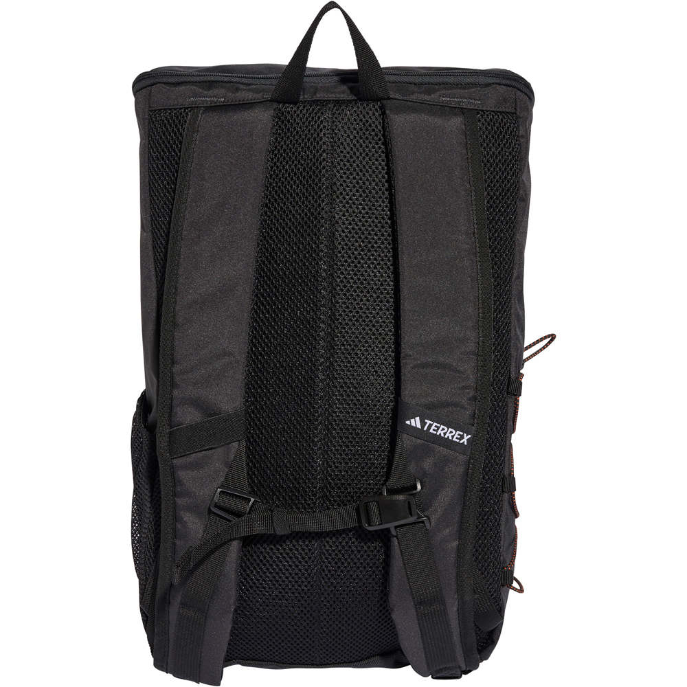 adidas mochila montaña MT ESS BP 20L 01