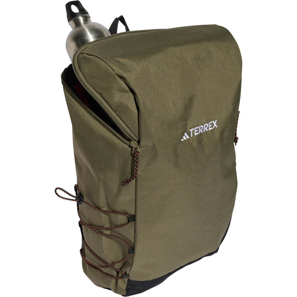 adidas mochila montaña MT ESS BP 20L 03