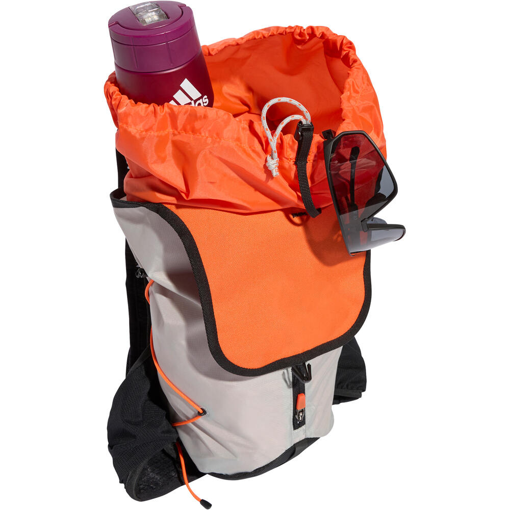 adidas mochila montaña TERREX TECHROCK CLIMACOOL HIKE 15L 03