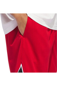 adidas pantalón baloncesto BADGE OF SPORT 03