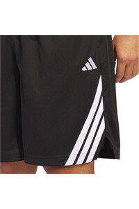 adidas pantalón baloncesto LEGENDS 3-STRIPES vista detalle