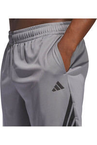 adidas pantalón baloncesto LEGENDS 3-STRIPES vista detalle