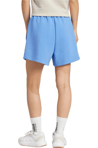 adidas pantalón corto deporte mujer SOFT LUX vista trasera