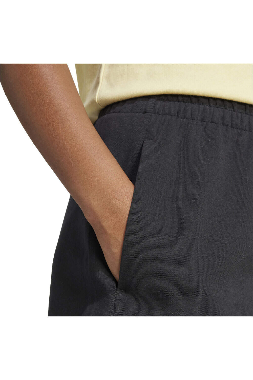 adidas pantalón corto deporte mujer W FI SL SHO 03