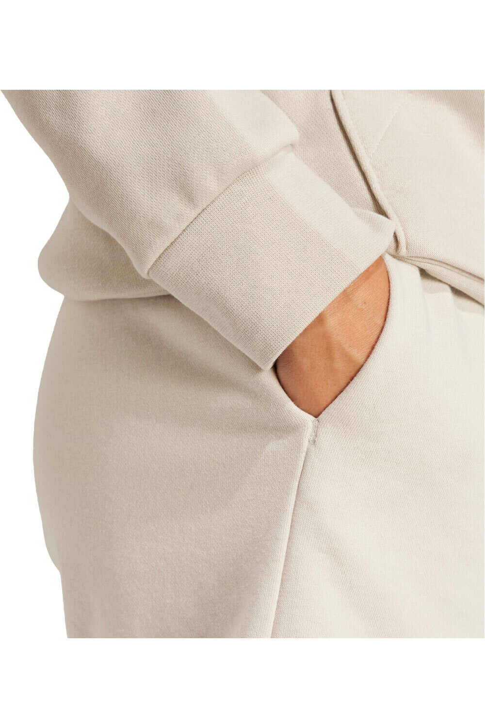 adidas pantalón corto deporte mujer W LIN FT SHO 04